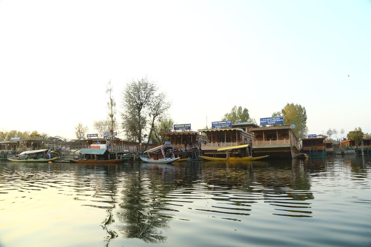 Hotel Morning Star Group Of Houseboats Srīnagar Exteriér fotografie