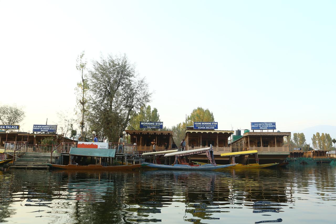 Hotel Morning Star Group Of Houseboats Srīnagar Exteriér fotografie